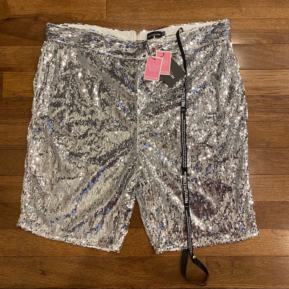NWT PRETTYLITTLETHING PLUS SILVER SEQUIN SHORTS